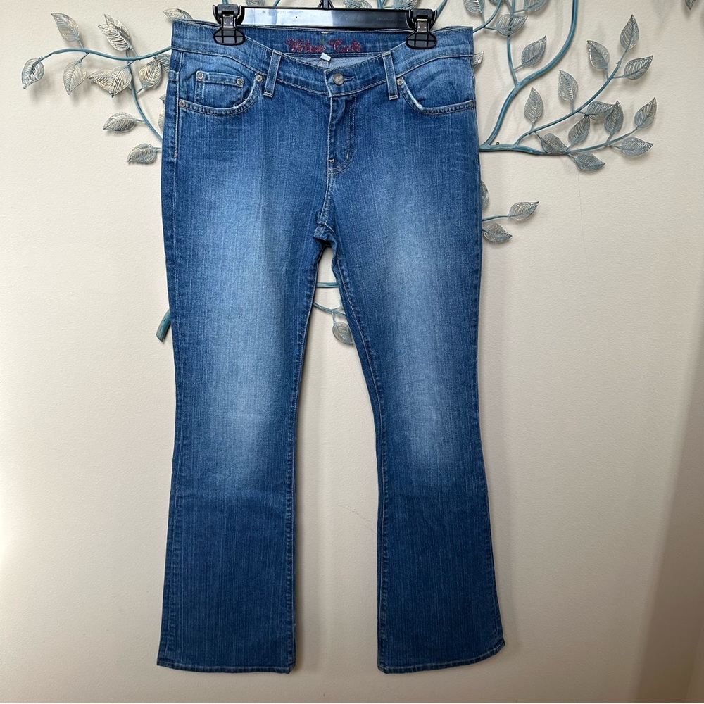❤️Vintage Blue Cult med wash lightly distress flare cut Sz 29 EUC CLEARANCE